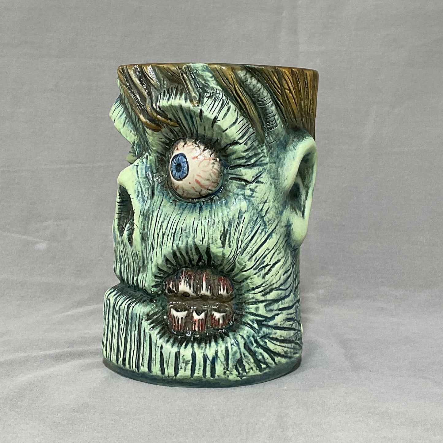 PIE EYED TIKIS - # 5 DAPPER DAN